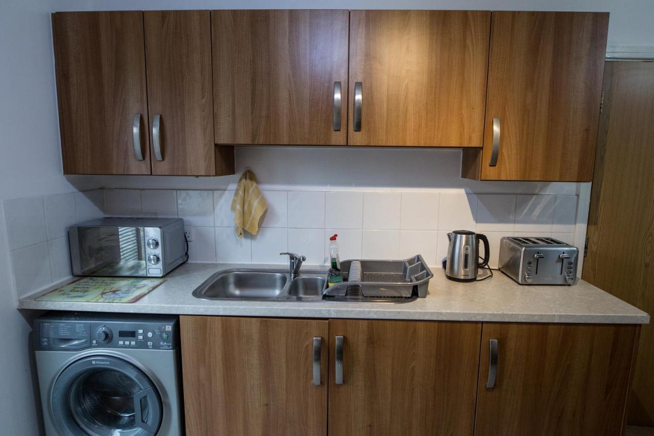 Alban Townhouse Apartment Manchester Exterior photo