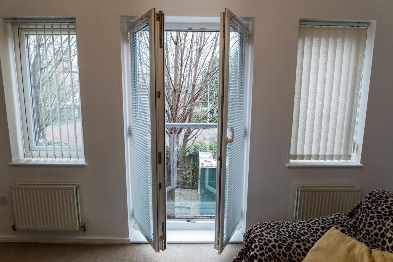 Alban Townhouse Apartment Manchester Exterior photo